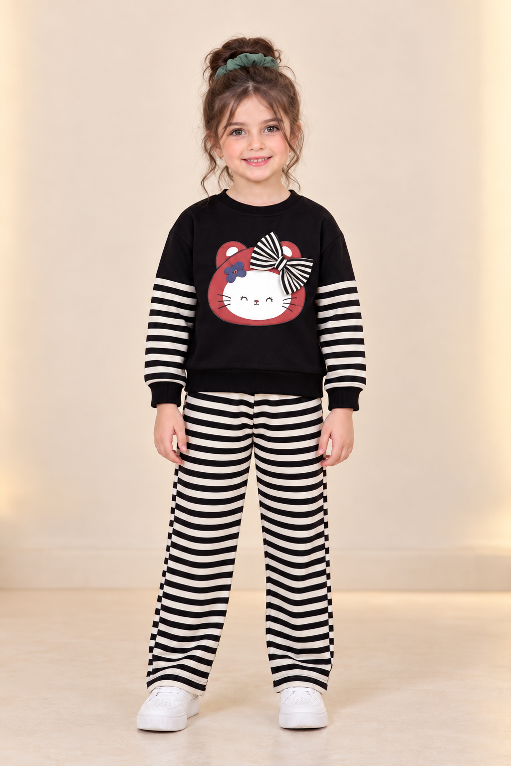 Chuchu blk stripes cat