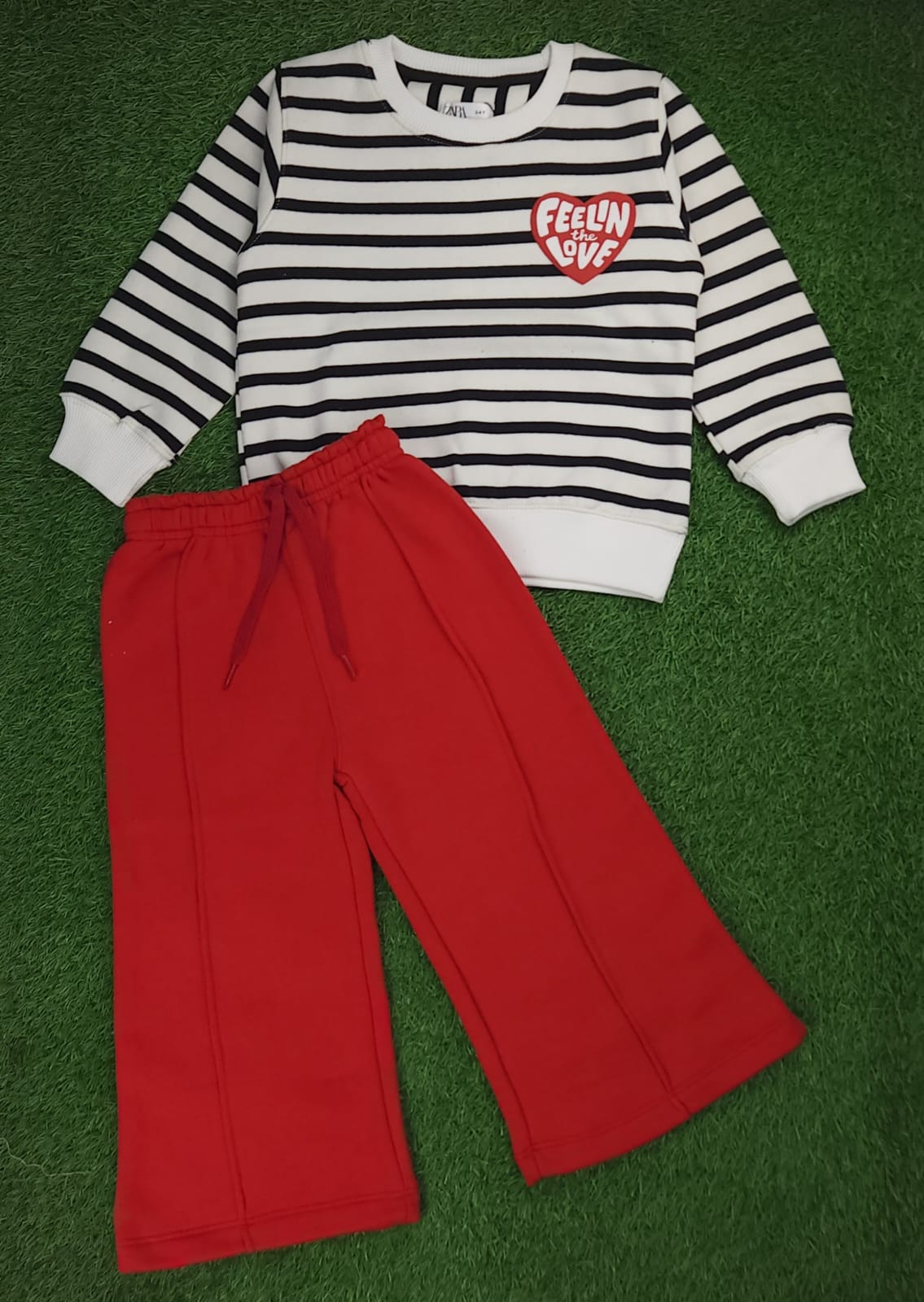 Felly the love (white and black lining)  zara