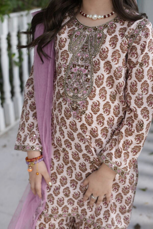 Al qaswa 3pc dress