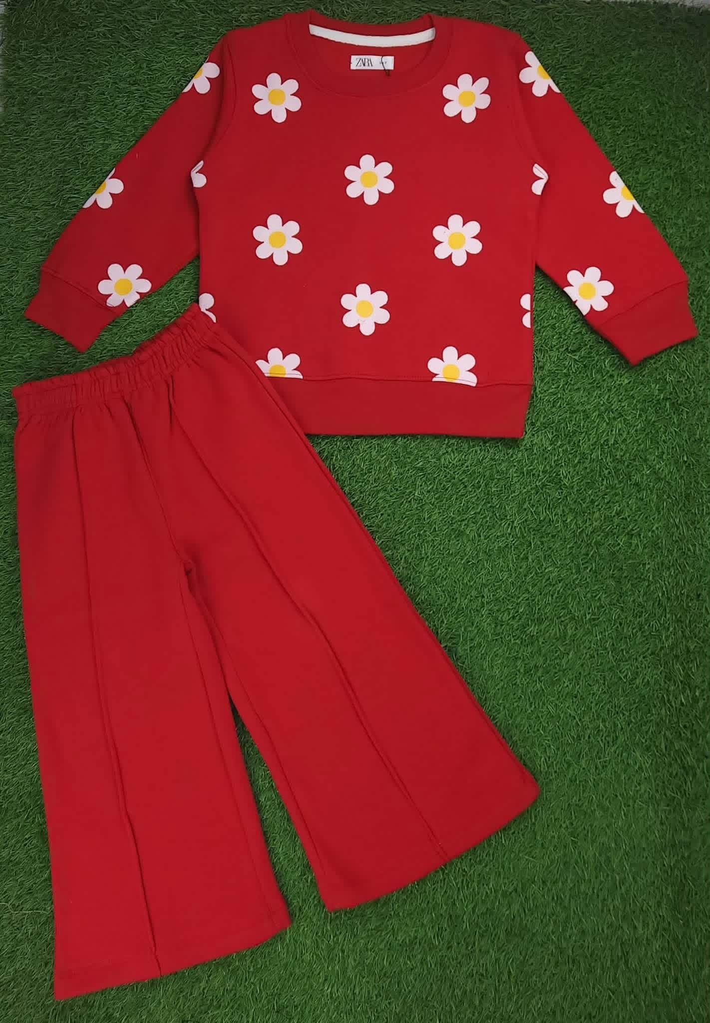 Red flowers (zara)