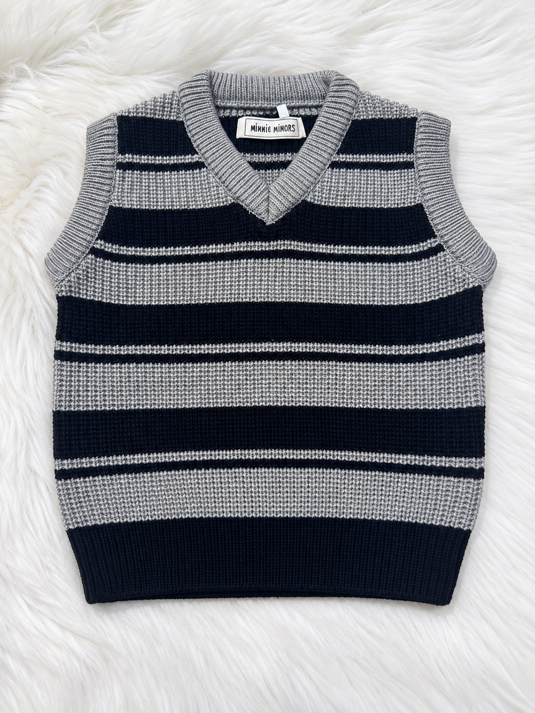 MM Black grey sleeves less sweater