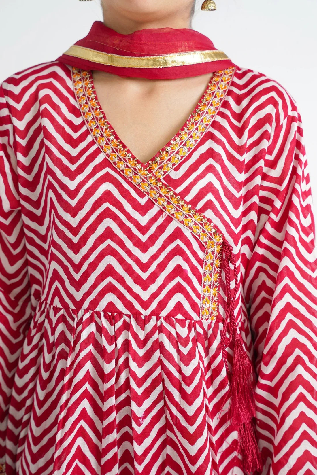 lily festive sharara