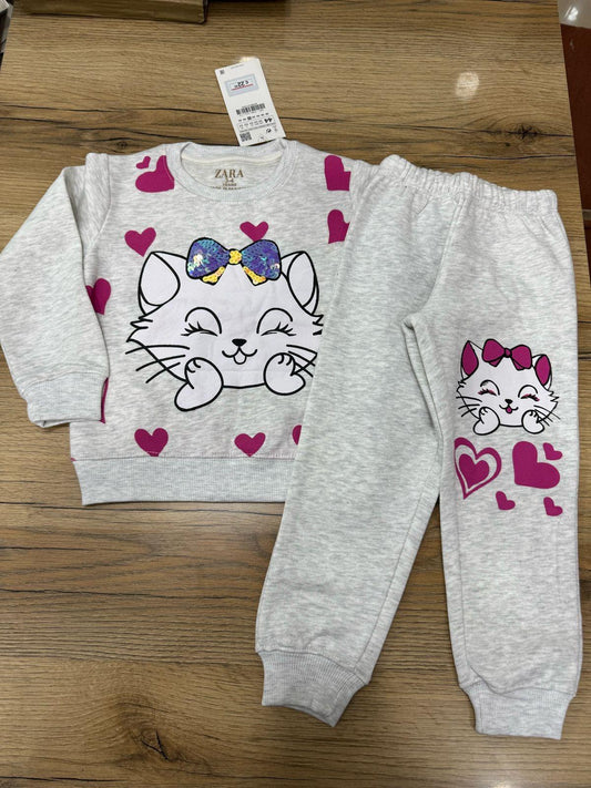 Girls Cute Kitty Fleece Tracksuit – Warm Sweatshirt & Jogger Set
