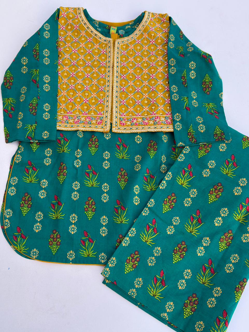 Peru Girls Eid Special Green Lawn Three-Piece Kurta Trouser with Embroidered Coti Set